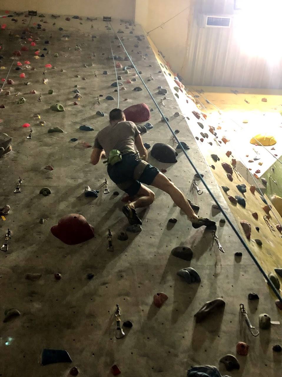 Közös mászónap a bécsi Kletterhalle-ban
